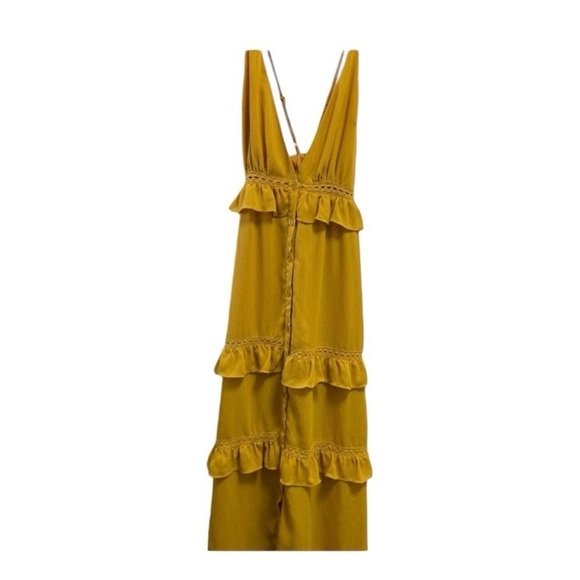 Emory Park mustard maxi dress so pretty and feminine size medium - Picture 2 of 6